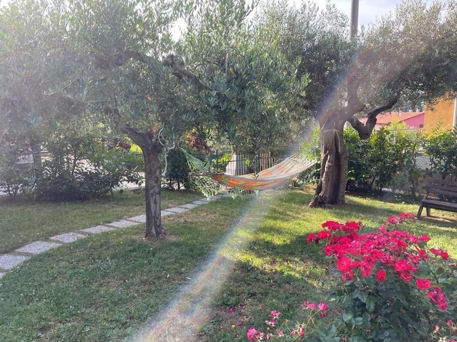 La Dimora Delle Rose Apartment Passignano sul Trasimeno Bagian luar foto
