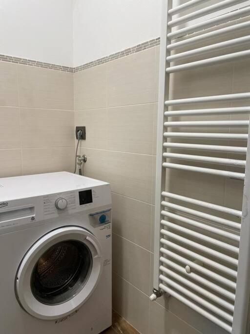 La Dimora Delle Rose Apartment Passignano sul Trasimeno Bagian luar foto