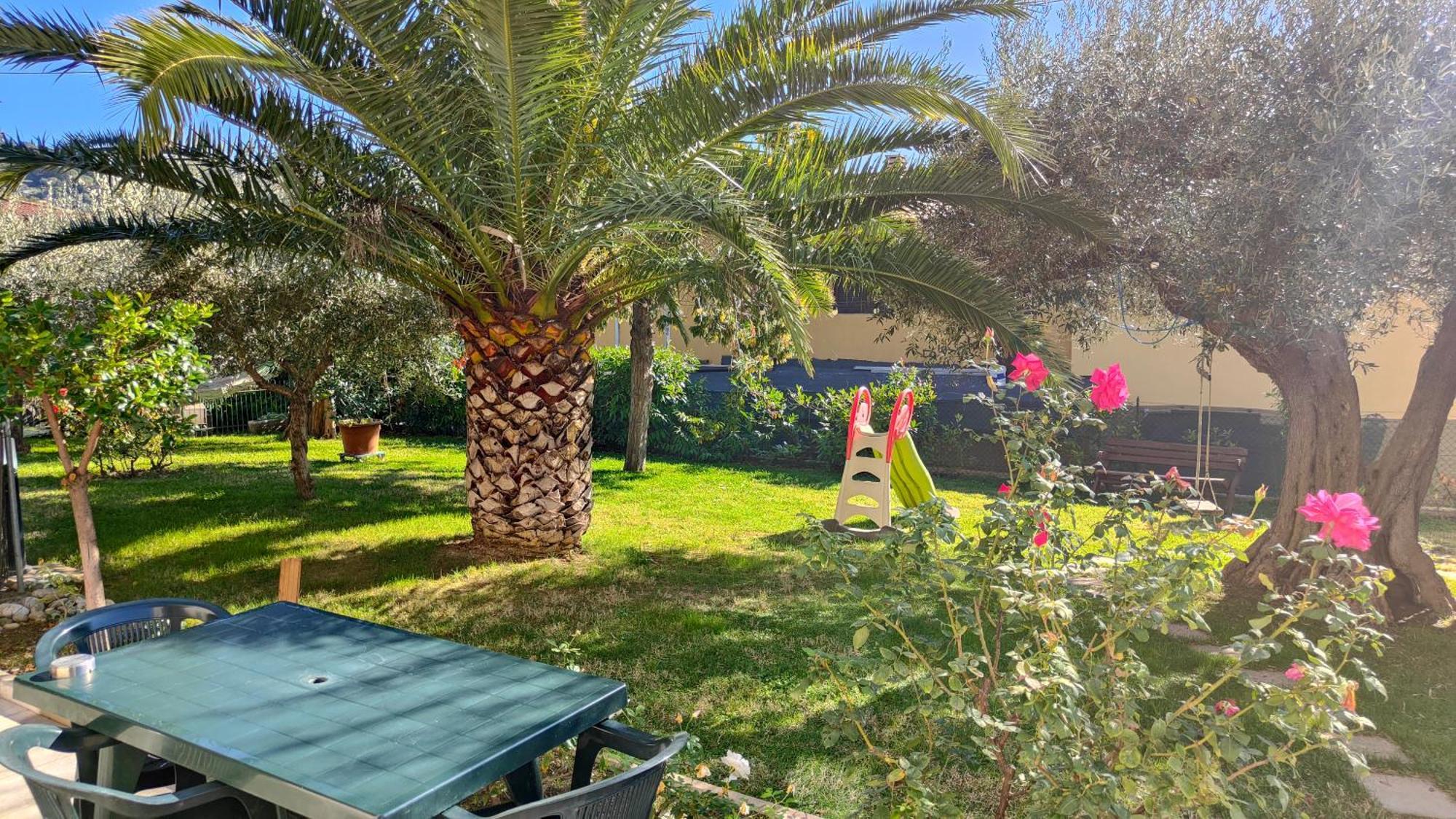 La Dimora Delle Rose Apartment Passignano sul Trasimeno Bagian luar foto